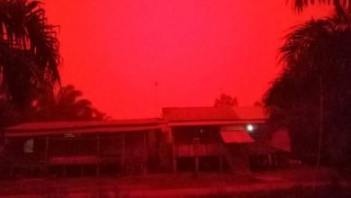 ndonesia's sky has turned red